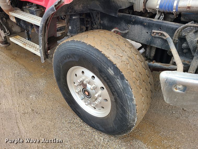 image for item LH9955 2006 Sterling L9500  crane truck