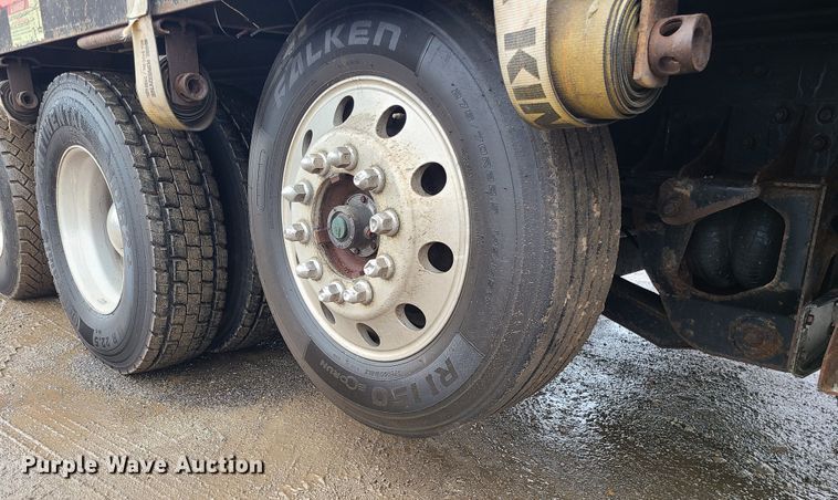 image for item LH9955 2006 Sterling L9500  crane truck