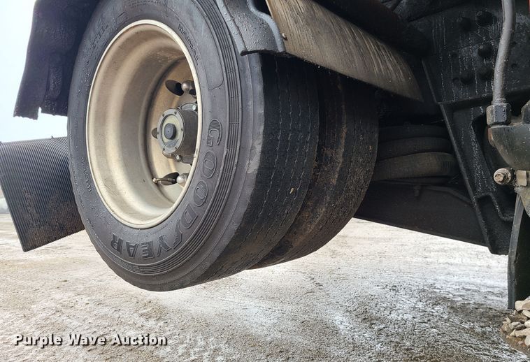 image for item LH9955 2006 Sterling L9500  crane truck