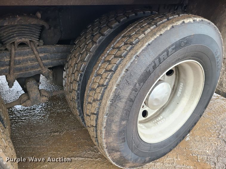 image for item LH9955 2006 Sterling L9500  crane truck