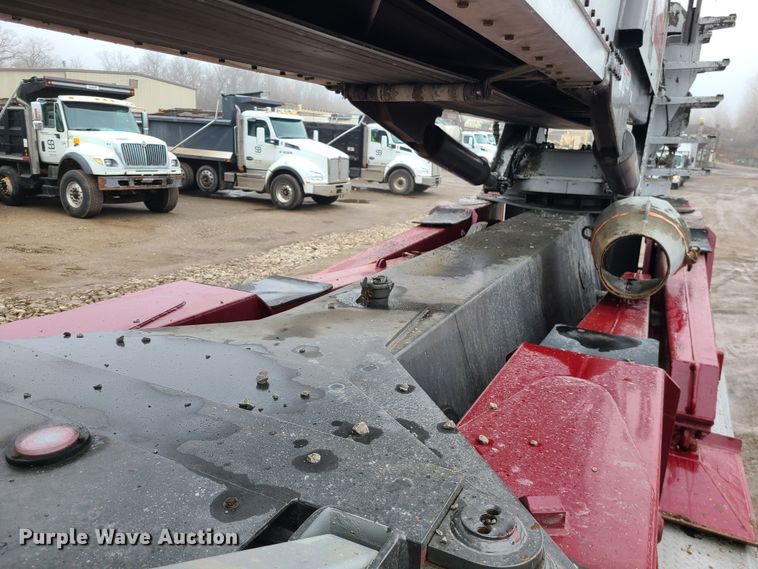 image for item LH9956 2007 Mack MR688S  material conveyor truck