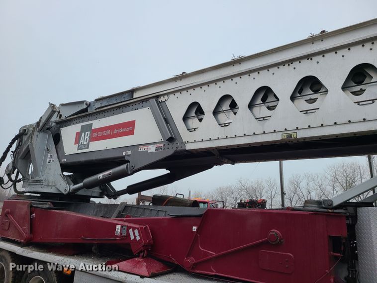 image for item LH9956 2007 Mack MR688S  material conveyor truck