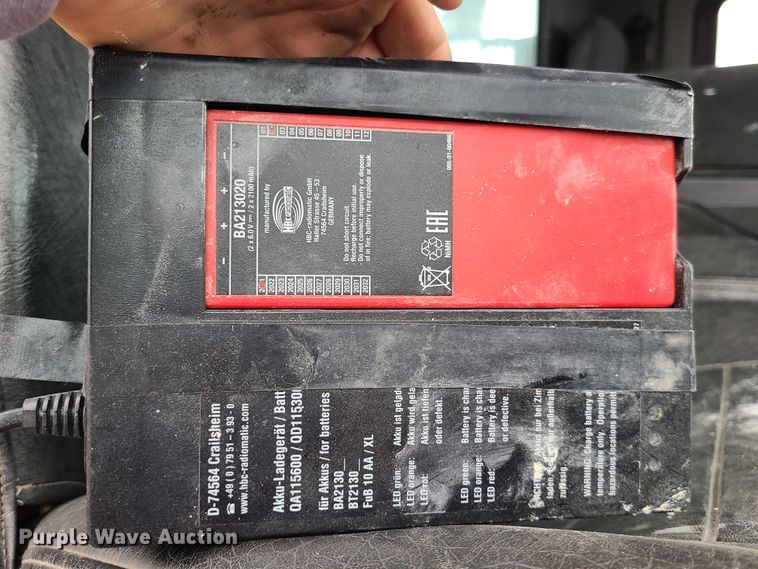 image for item LH9956 2007 Mack MR688S  material conveyor truck