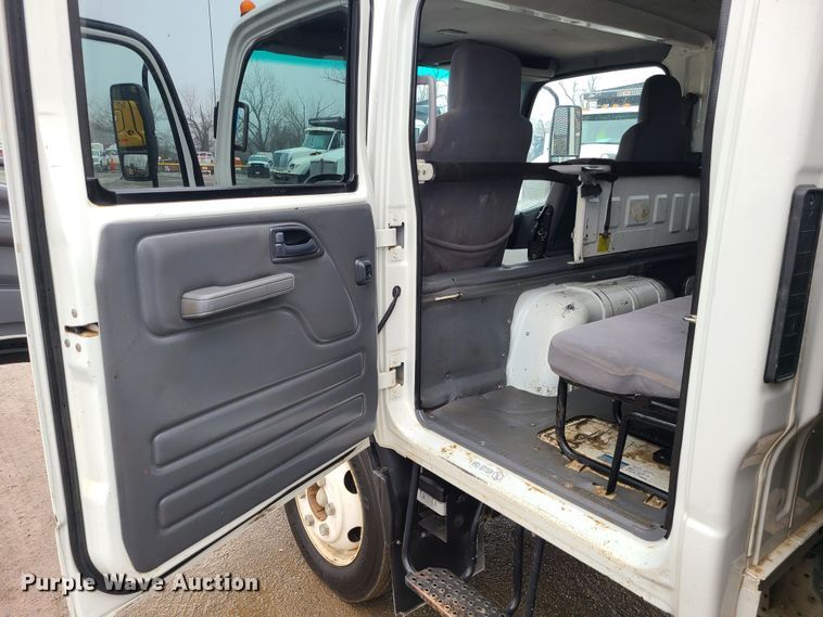 image for item LH9957 2017 Isuzu NPR  flatbed truck