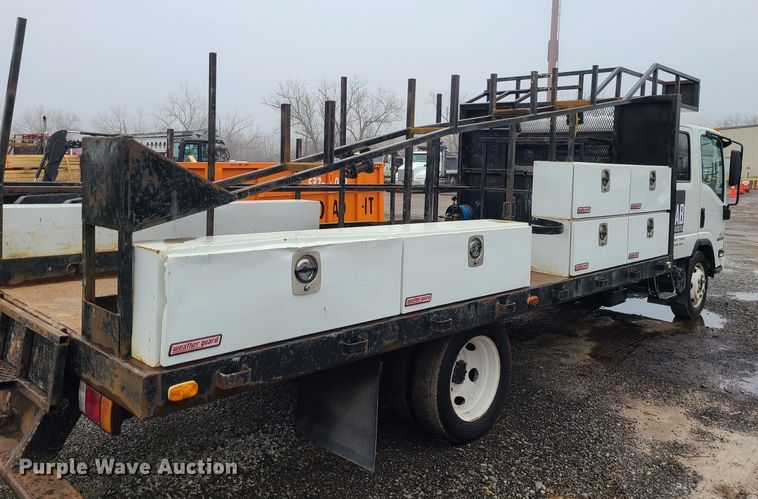 image for item LH9958 2018 Isuzu NPR  flatbed truck