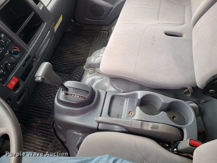 image for item LH9958 2018 Isuzu NPR  flatbed truck