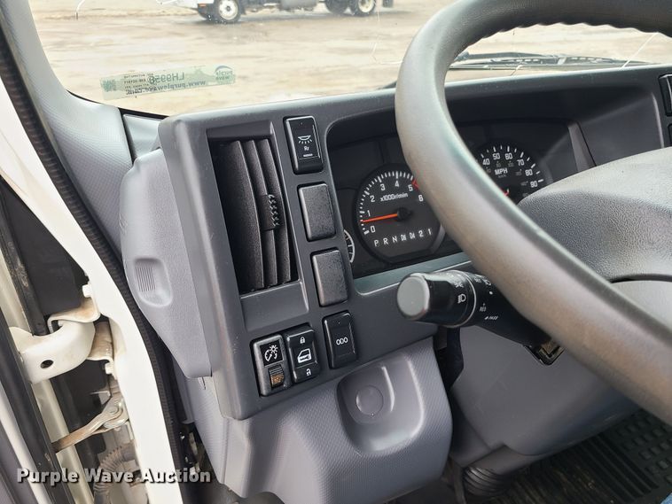 image for item LH9958 2018 Isuzu NPR  flatbed truck