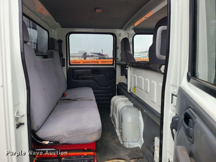 image for item LH9958 2018 Isuzu NPR  flatbed truck