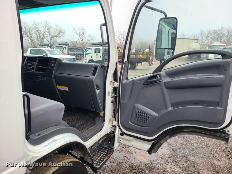 image for item LH9958 2018 Isuzu NPR  flatbed truck