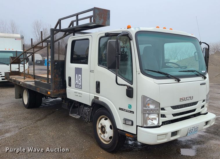 image for item LH9959 2017 Isuzu NPR  flatbed truck
