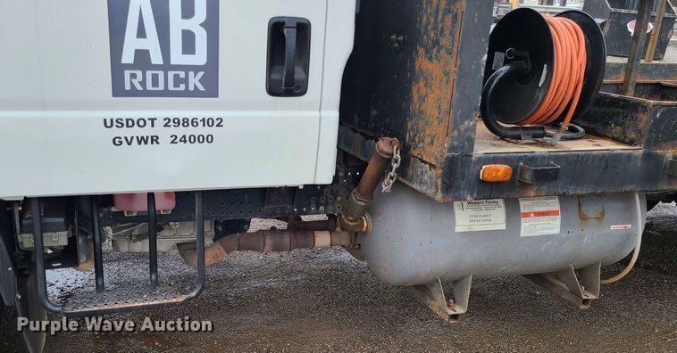 image for item LH9959 2017 Isuzu NPR  flatbed truck