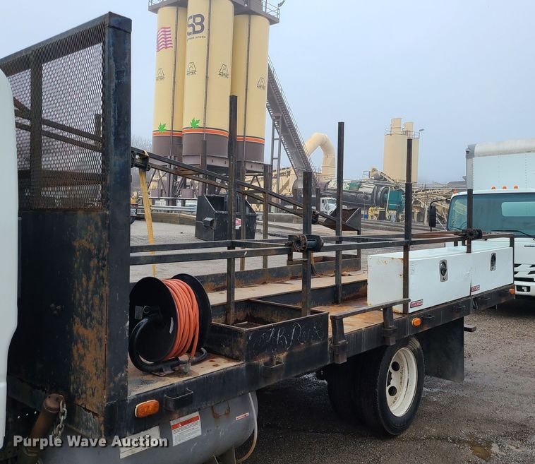 image for item LH9959 2017 Isuzu NPR  flatbed truck