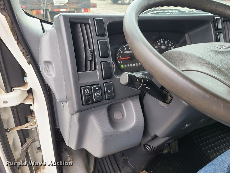 image for item LH9959 2017 Isuzu NPR  flatbed truck