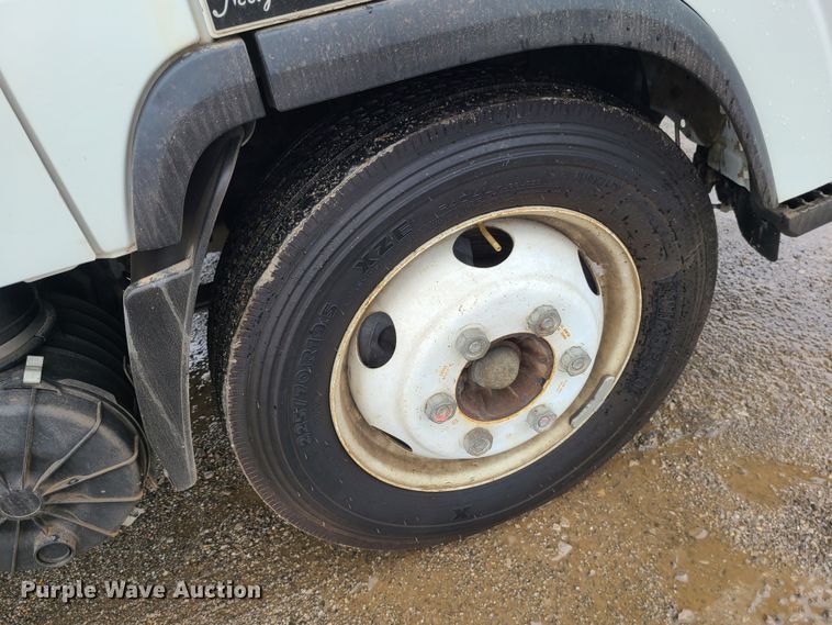 image for item LH9959 2017 Isuzu NPR  flatbed truck