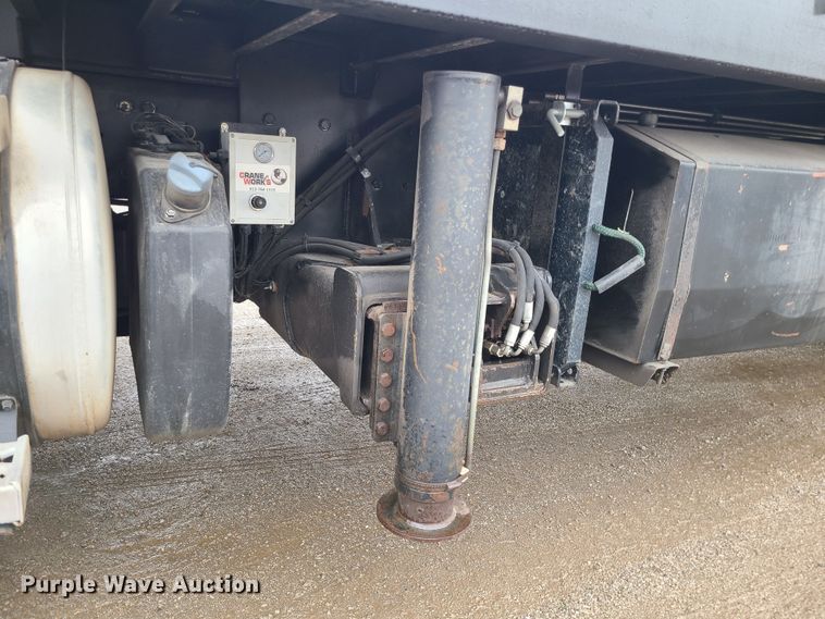 image for item LH9960 2014 Western Star 4700SB  crane truck