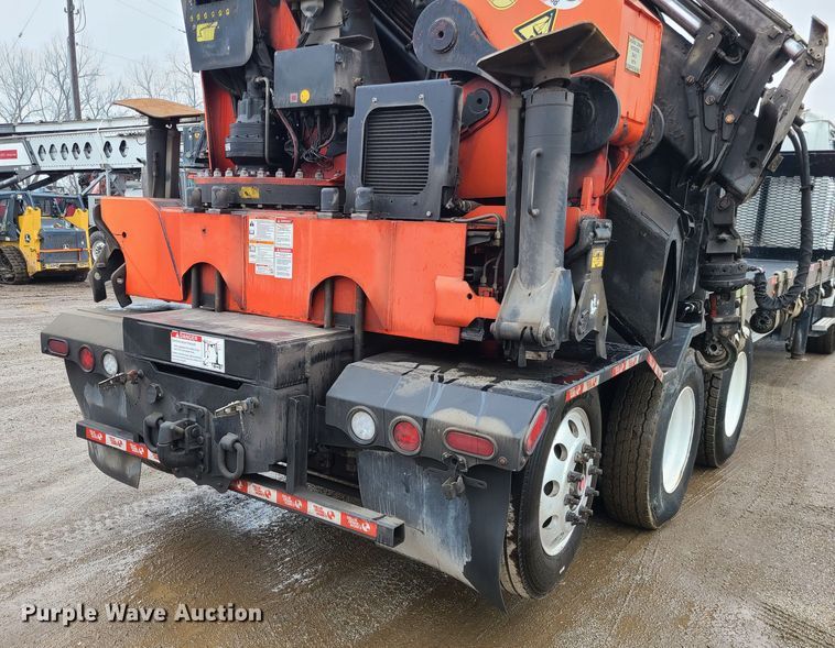 image for item LH9960 2014 Western Star 4700SB  crane truck