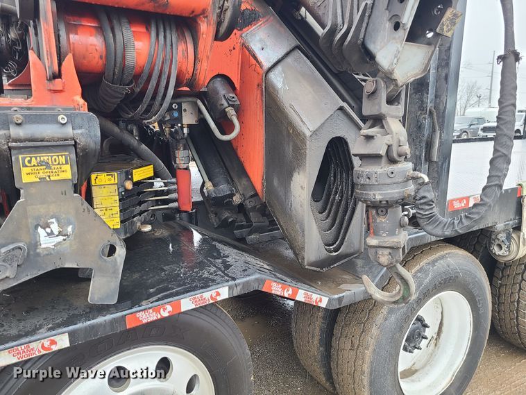 image for item LH9960 2014 Western Star 4700SB  crane truck