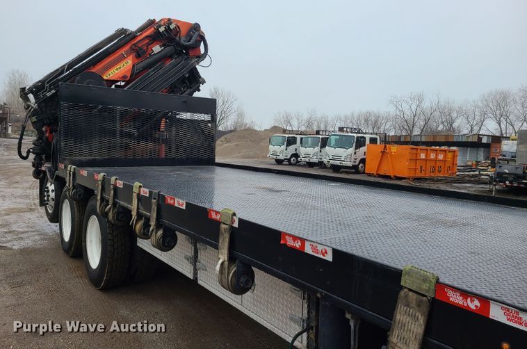 image for item LH9960 2014 Western Star 4700SB  crane truck