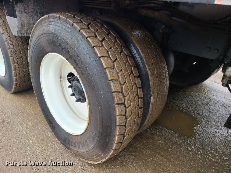 image for item LH9960 2014 Western Star 4700SB  crane truck