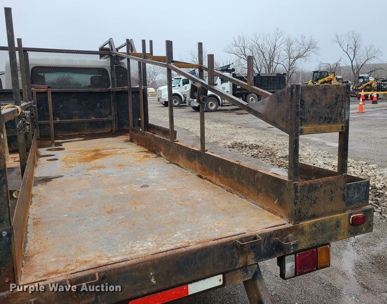 image for item LH9961 2016 Isuzu NPR  flatbed truck