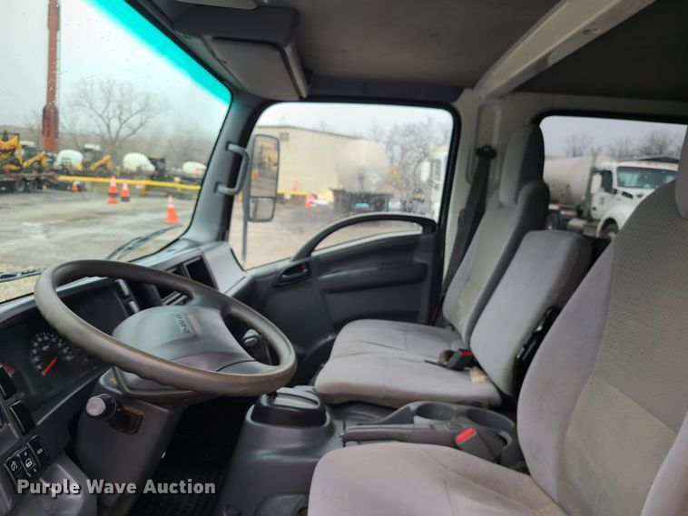 image for item LH9961 2016 Isuzu NPR  flatbed truck