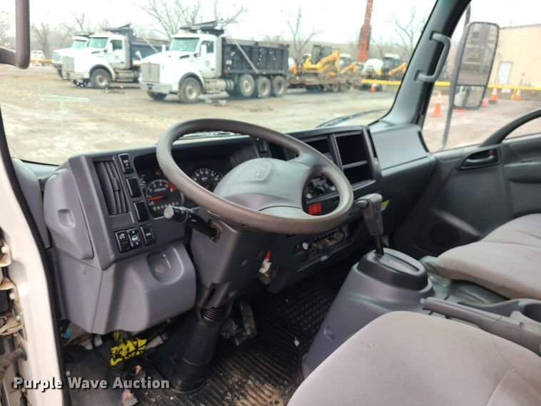 image for item LH9961 2016 Isuzu NPR  flatbed truck