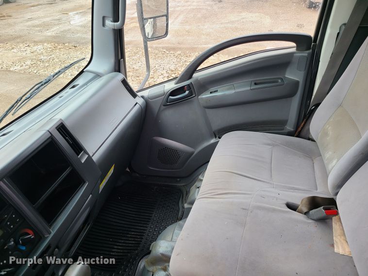 image for item LH9961 2016 Isuzu NPR  flatbed truck