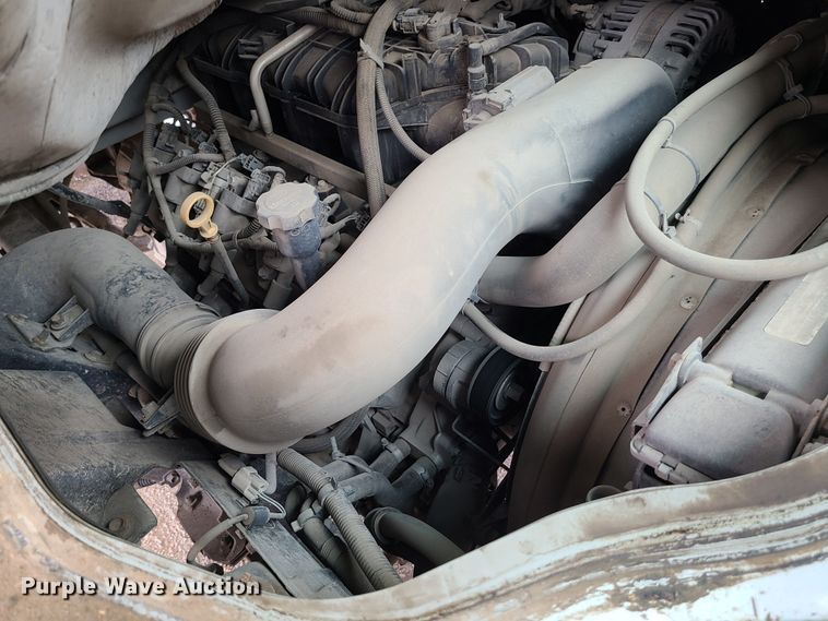 image for item LH9961 2016 Isuzu NPR  flatbed truck