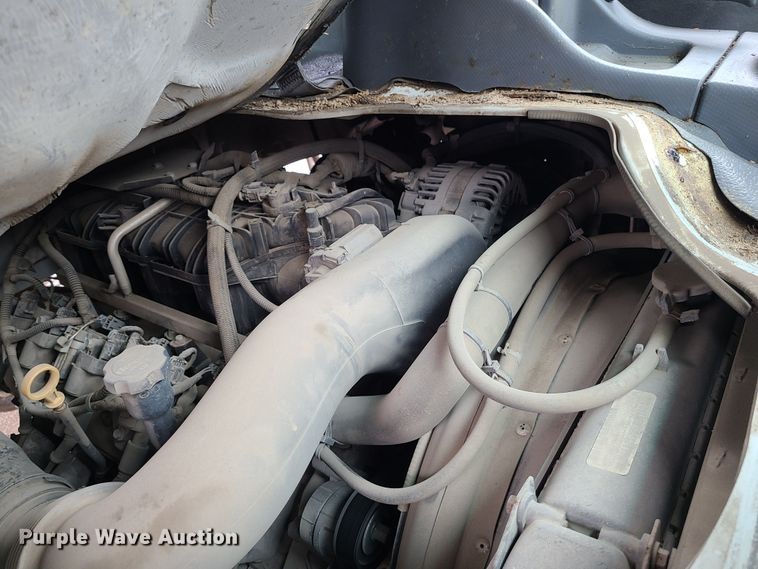 image for item LH9961 2016 Isuzu NPR  flatbed truck