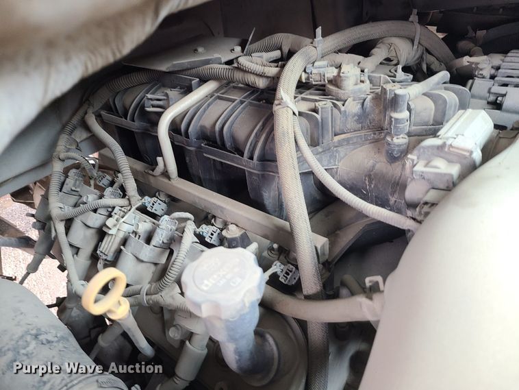 image for item LH9961 2016 Isuzu NPR  flatbed truck