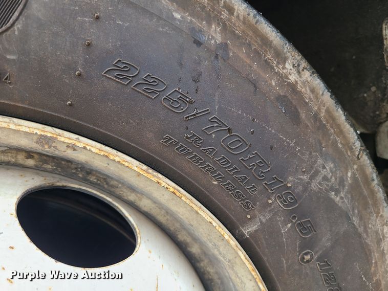 image for item LH9961 2016 Isuzu NPR  flatbed truck