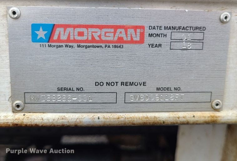 image for item LH9962 2018 Isuzu NPR  box truck