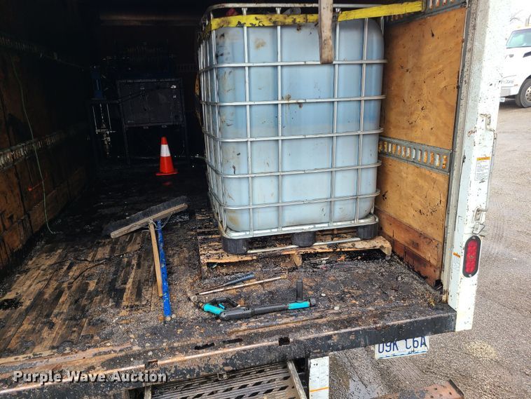 image for item LH9962 2018 Isuzu NPR  box truck