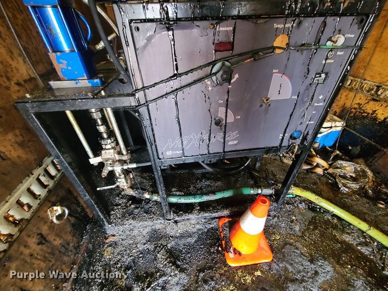 image for item LH9962 2018 Isuzu NPR  box truck