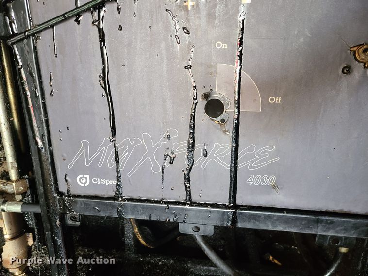 image for item LH9962 2018 Isuzu NPR  box truck