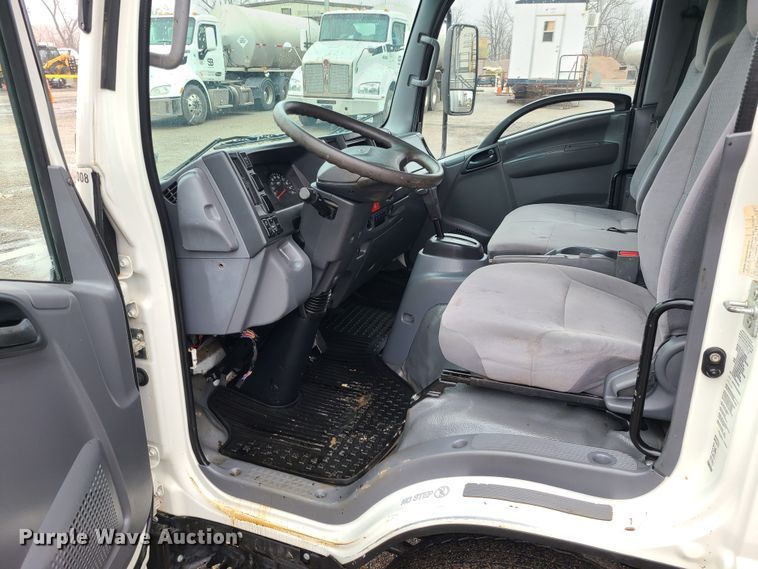 image for item LH9962 2018 Isuzu NPR  box truck