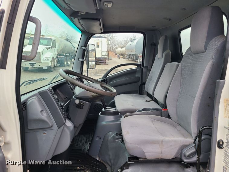 image for item LH9962 2018 Isuzu NPR  box truck