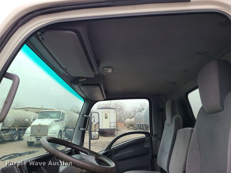 image for item LH9962 2018 Isuzu NPR  box truck