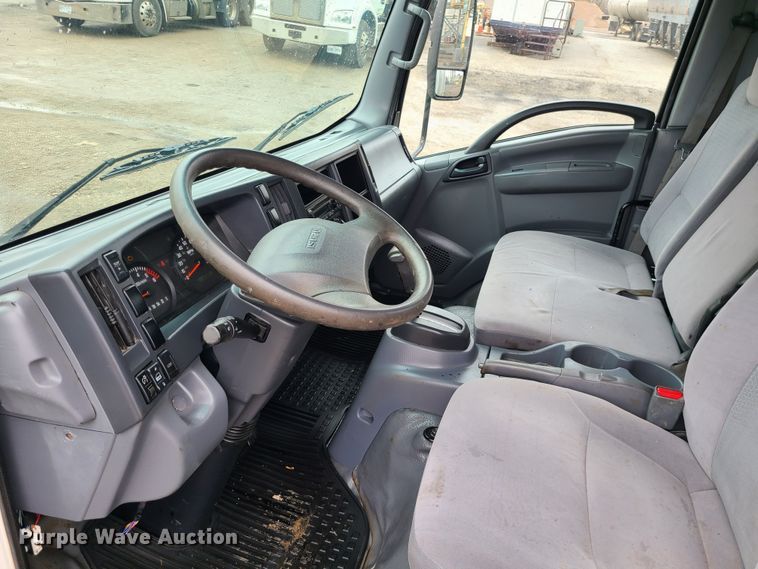 image for item LH9962 2018 Isuzu NPR  box truck