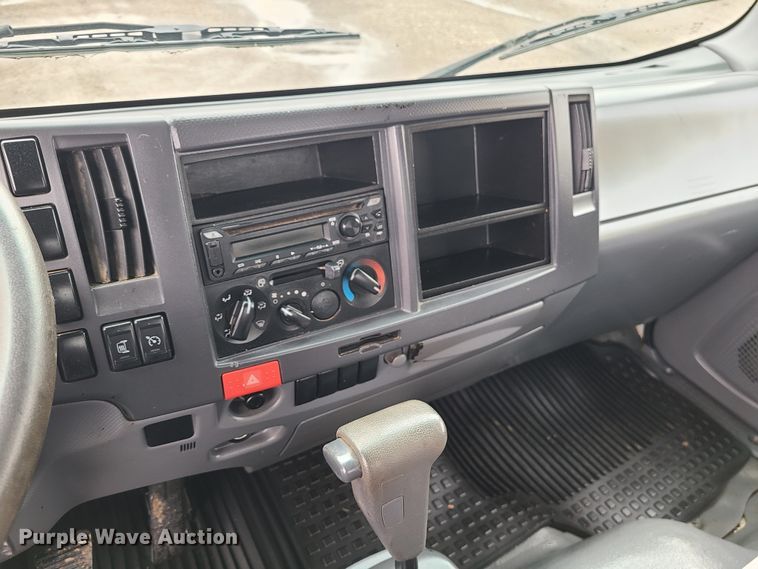 image for item LH9962 2018 Isuzu NPR  box truck