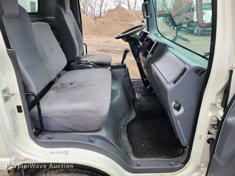 image for item LH9962 2018 Isuzu NPR  box truck