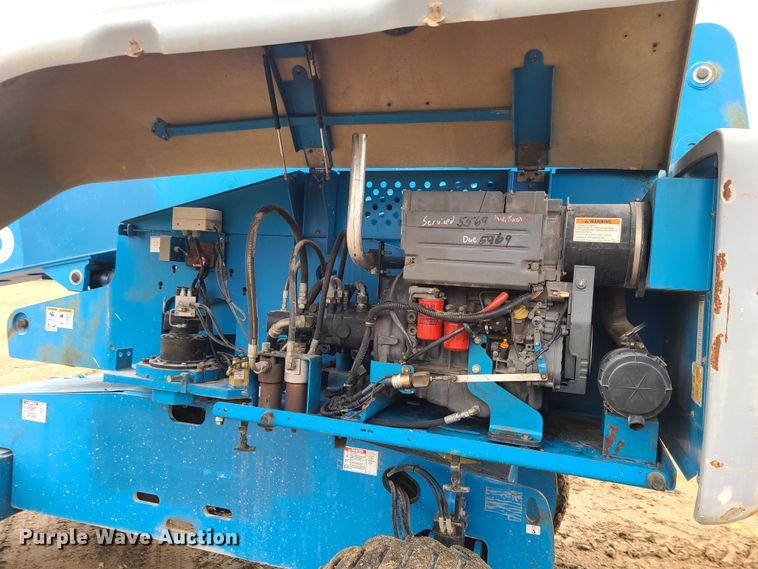image for item LH9981 2007 Genie S-65  boom lift