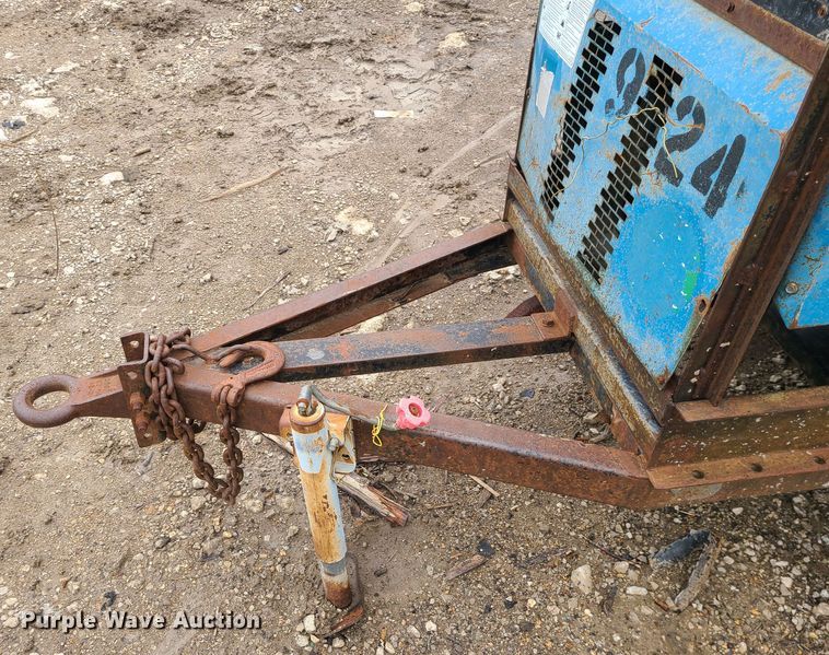 image for item LH9983 Miller Big Blue 400D  welder/generator