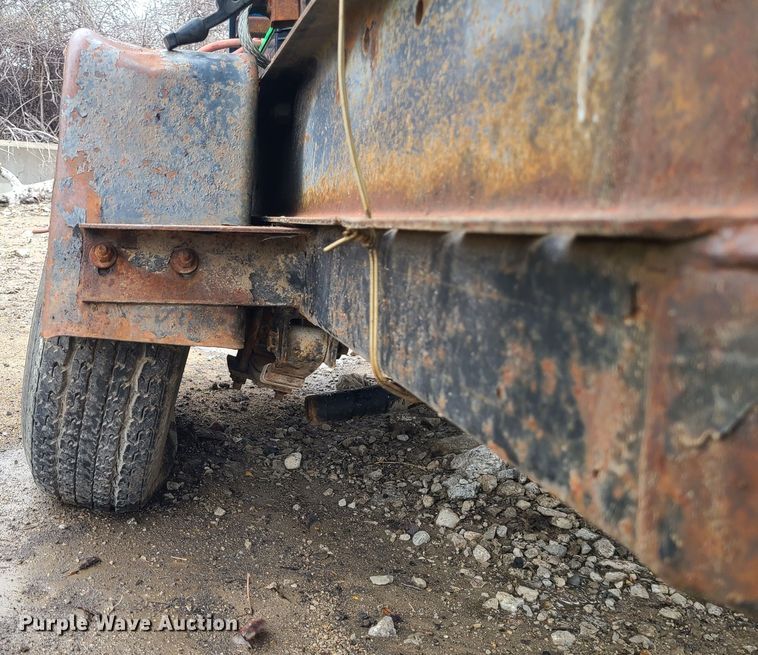 image for item LH9983 Miller Big Blue 400D  welder/generator