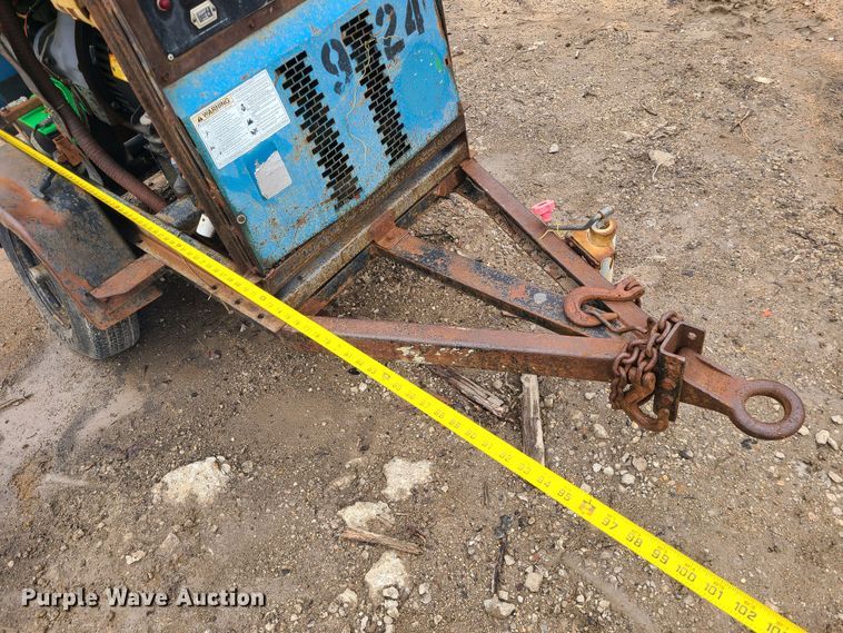 image for item LH9983 Miller Big Blue 400D  welder/generator