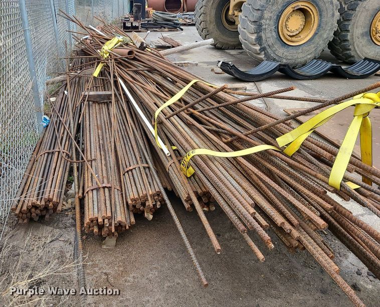 image for item LI9012 Approximately 360 20' L x 1" diameter rebar