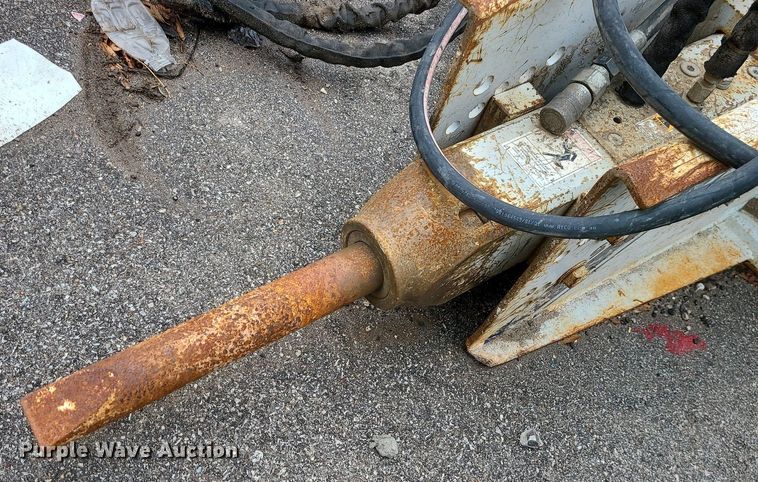 image for item LI9014 Kent FX45  skid steer breaker