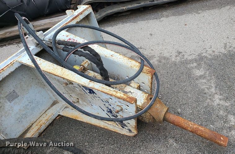 image for item LI9014 Kent FX45  skid steer breaker