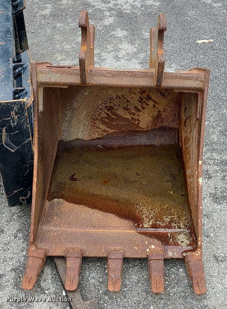 image for item LI9015 Werk-Brau 3010845OP  excavator bucket