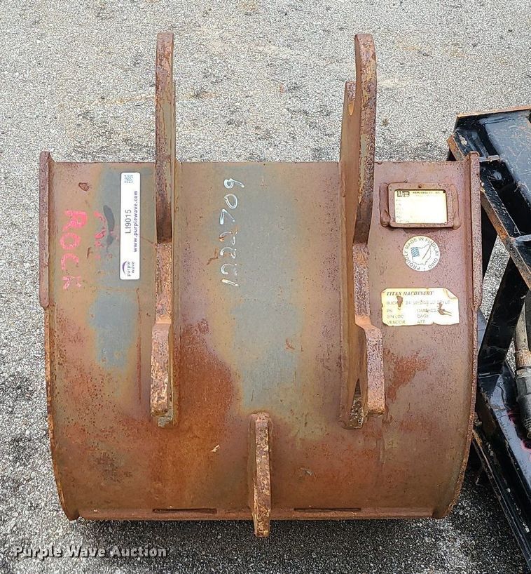 image for item LI9015 Werk-Brau 3010845OP  excavator bucket